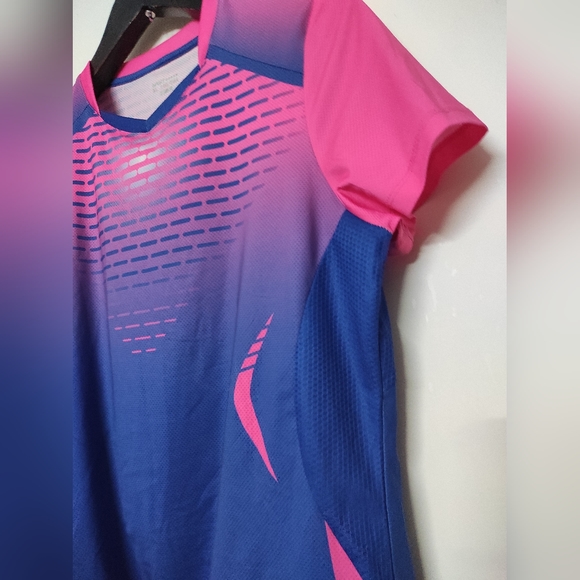 Sports wear Tshirt - Picture 6 of 13